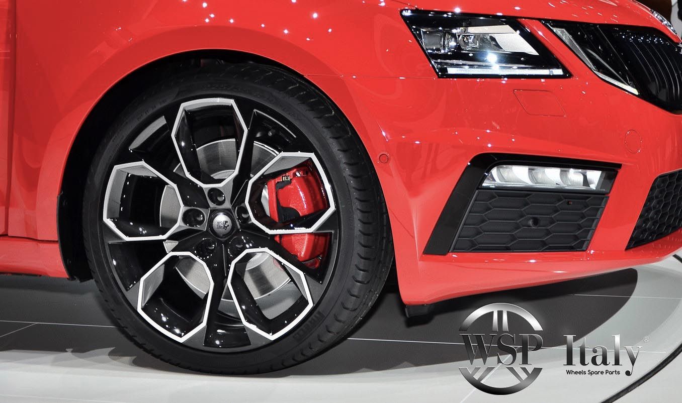 2017-Skoda-Octavia-RS245-Geneva-2017-04-wsp-logo-compressor